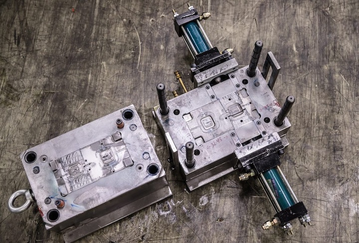 What to Know About Injection Molding Tooling Life