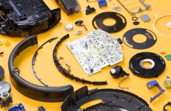 The Great Robotic Vacuum Showdown Part 1: Roomba 650 — Mechanical System